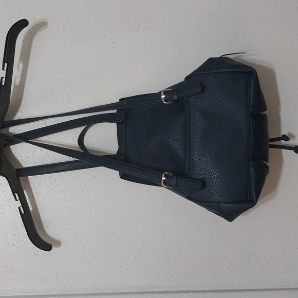 ANDREA BACK PACK draw. String pruse. - Picture 4 of 9